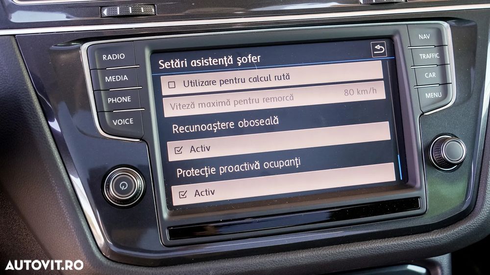 Volkswagen Tiguan 2.0 TDI SCR 4MOTION DSG Life - 20