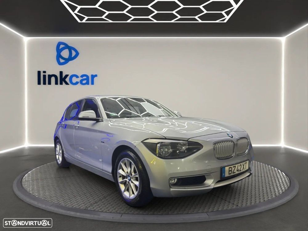BMW 120 d Sport Line - 2
