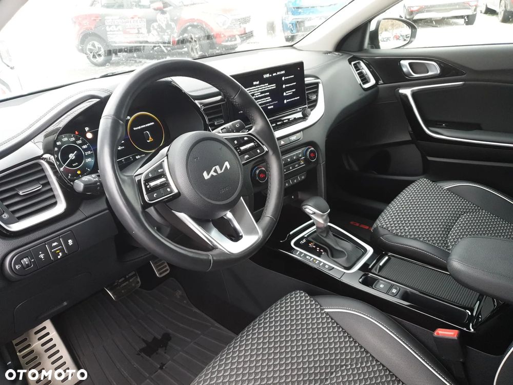 Kia Ceed 1.5 T-GDI Business Line Plus DCT - 9