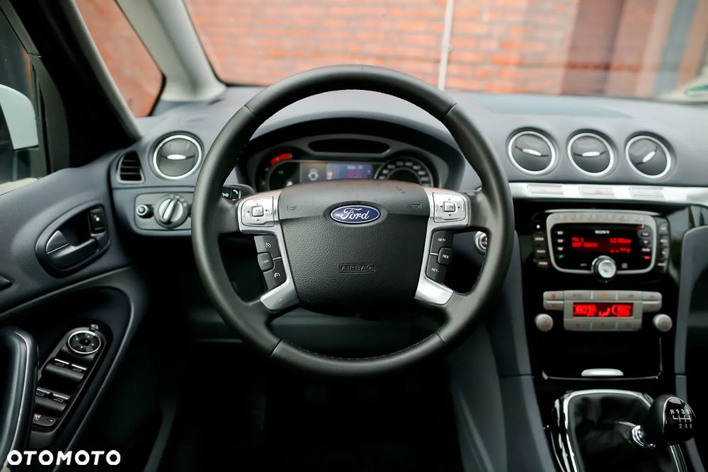 Ford S-Max 2.0 TDCi DPF Titanium X - 23