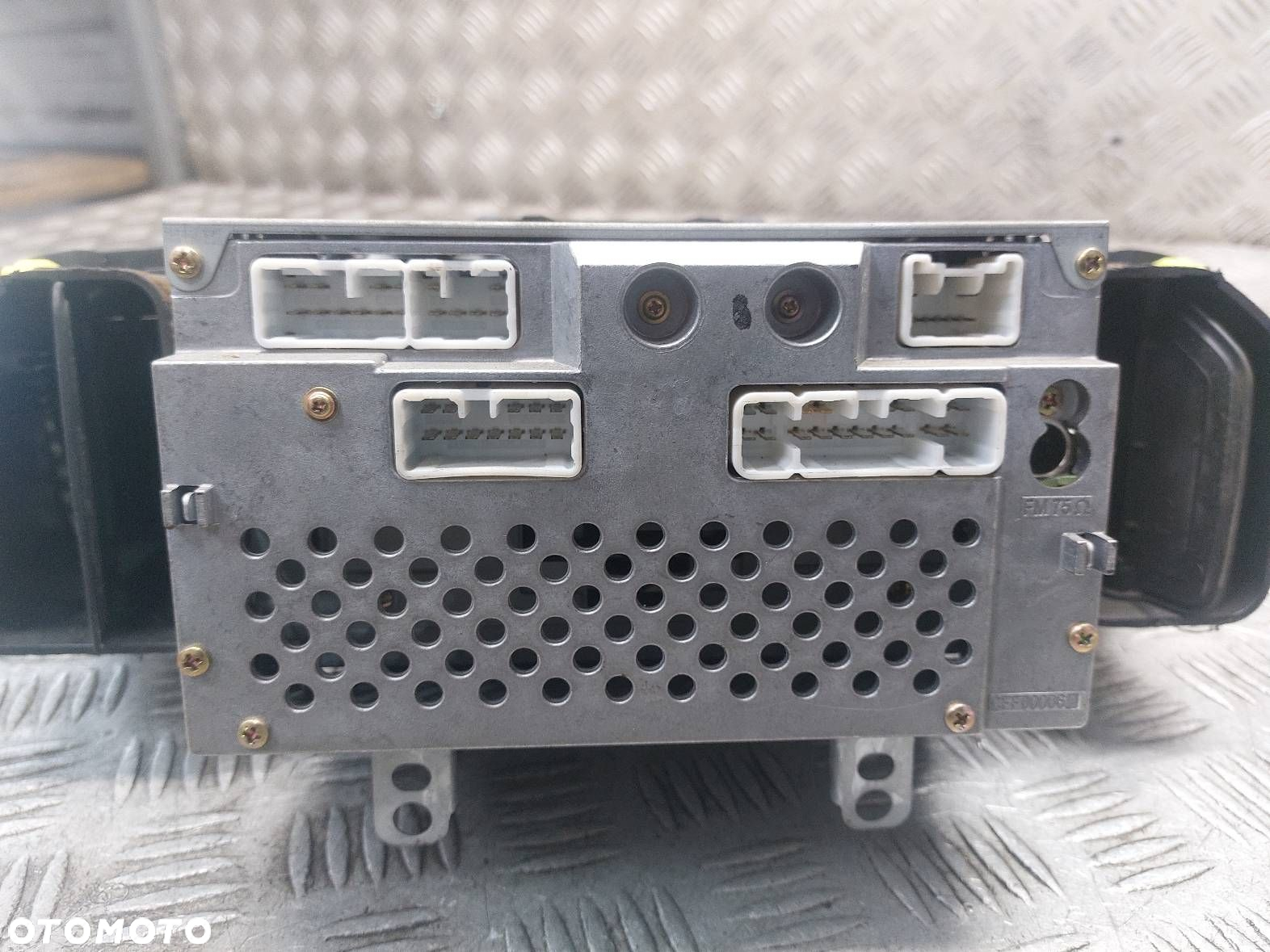 RADIO ODTWARZACZ + KRATKI NAWIEWU TOYOTA COROLLA E12 86120-02260 - 4