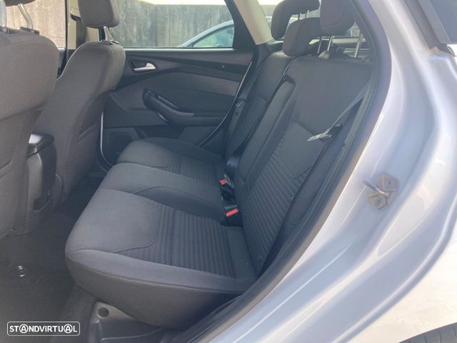 Ford Focus SW 1.5 TDCi Titanium - 26