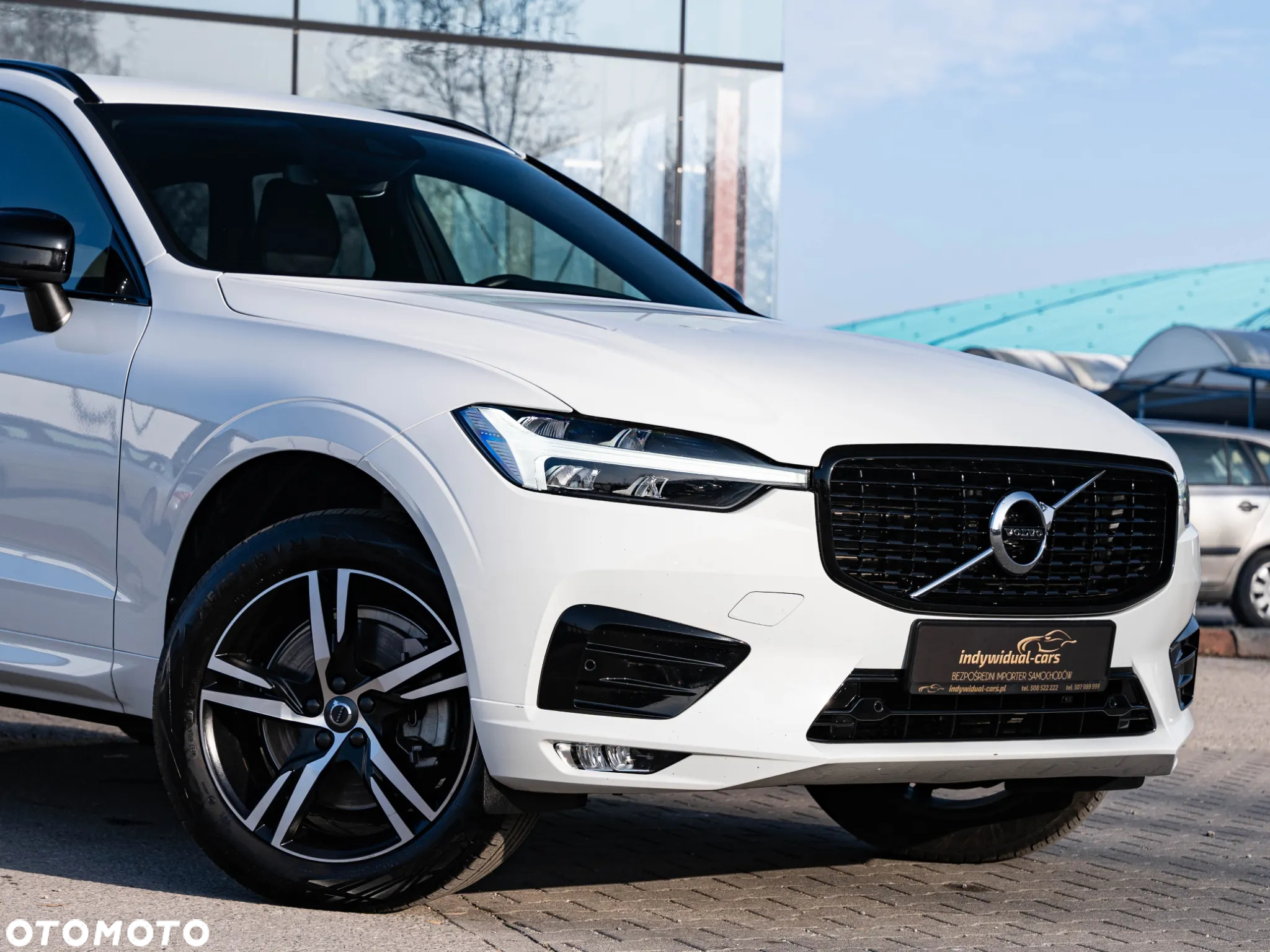 Volvo XC 60 B4 D Plus Dark - 9