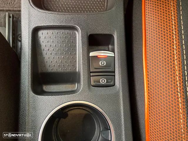 Renault Captur 1.6 E-Tech Plug-In Exclusive - 32