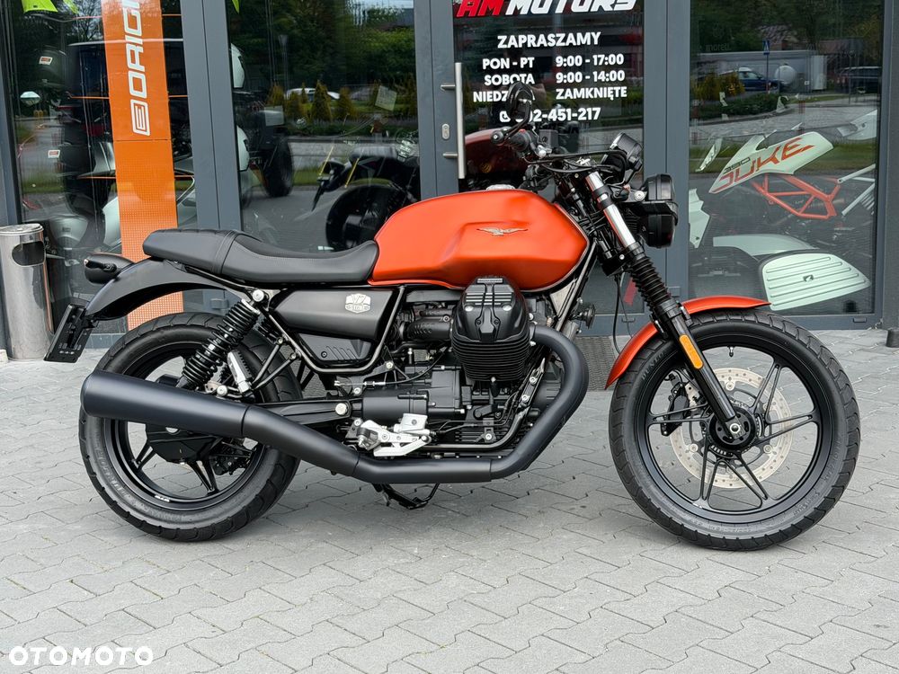 Moto Guzzi V7 - 4