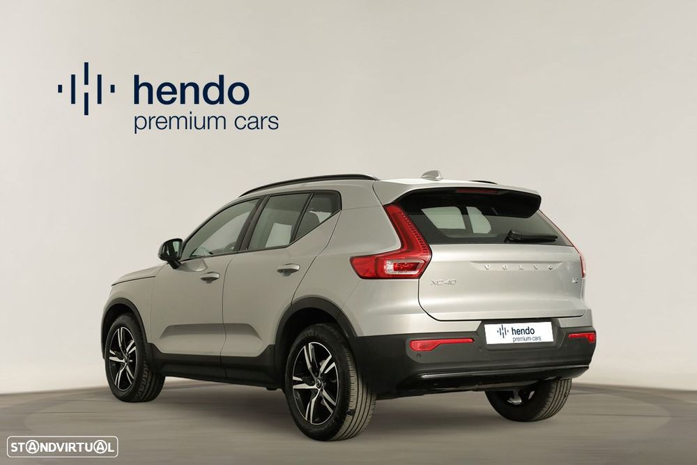 Volvo XC 40 1.5 T2 Plus Dark Auto - 4