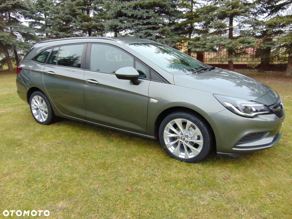 Opel Astra 1.4 Turbo Innovation - 16
