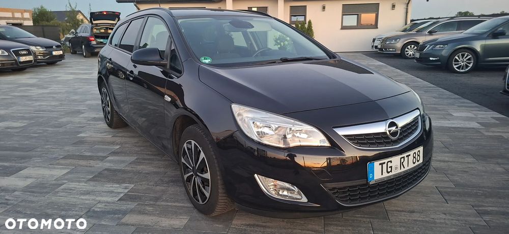 Opel Astra 1.6 Color Edition - 2