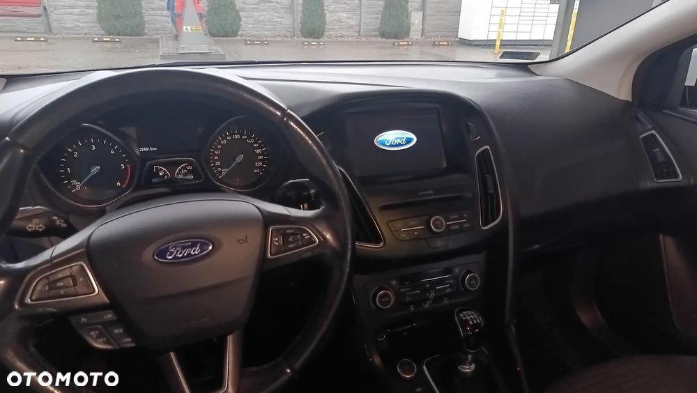 Ford Focus 2.0 TDCi Titanium ASS - 8