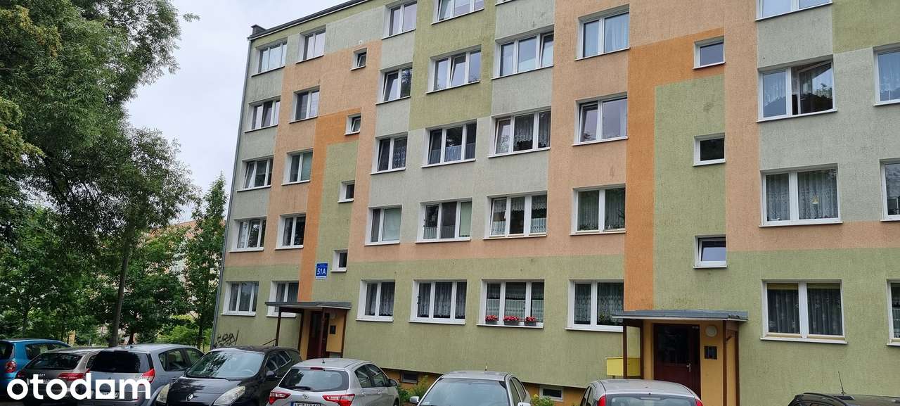 Przestronne mieszkanie z balkonem