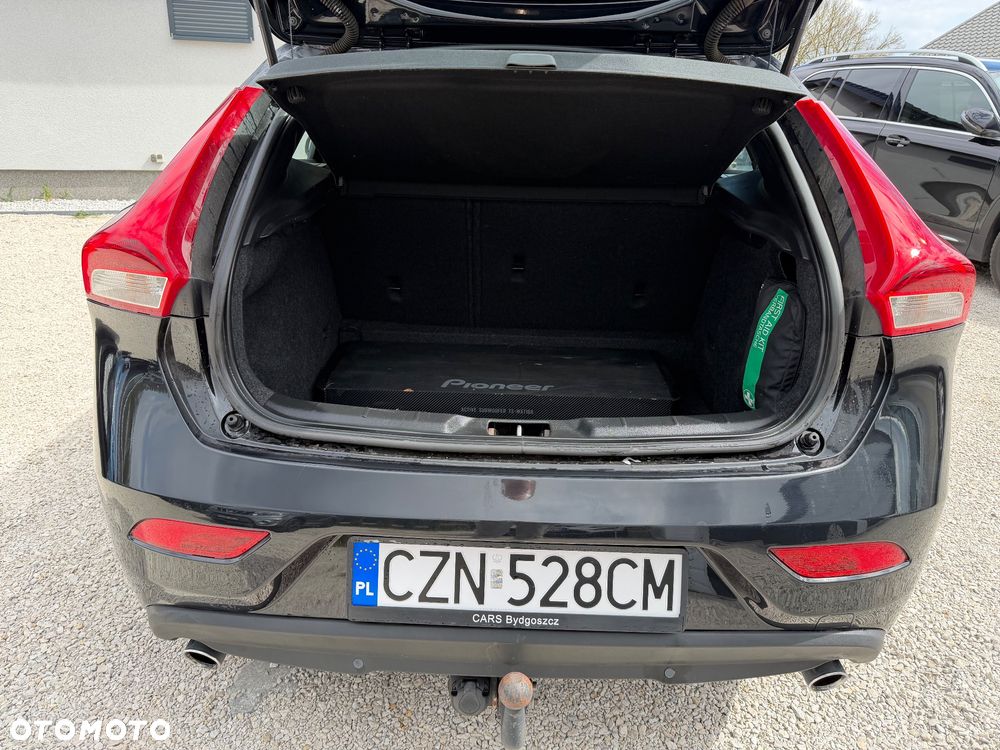 Volvo V40 D4 Kinetic - 5