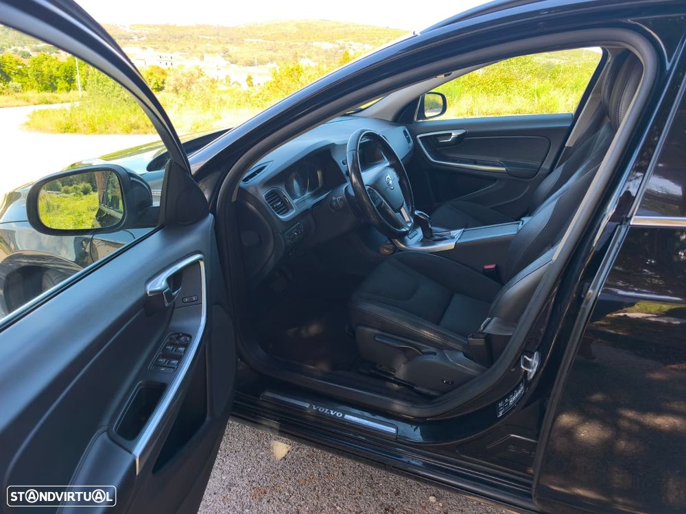 Volvo V60 - 15