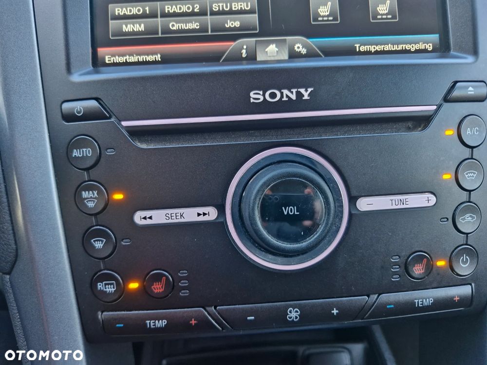 Ford Mondeo - 27