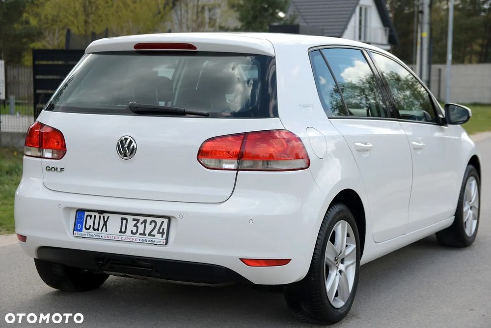 Volkswagen Golf - 9
