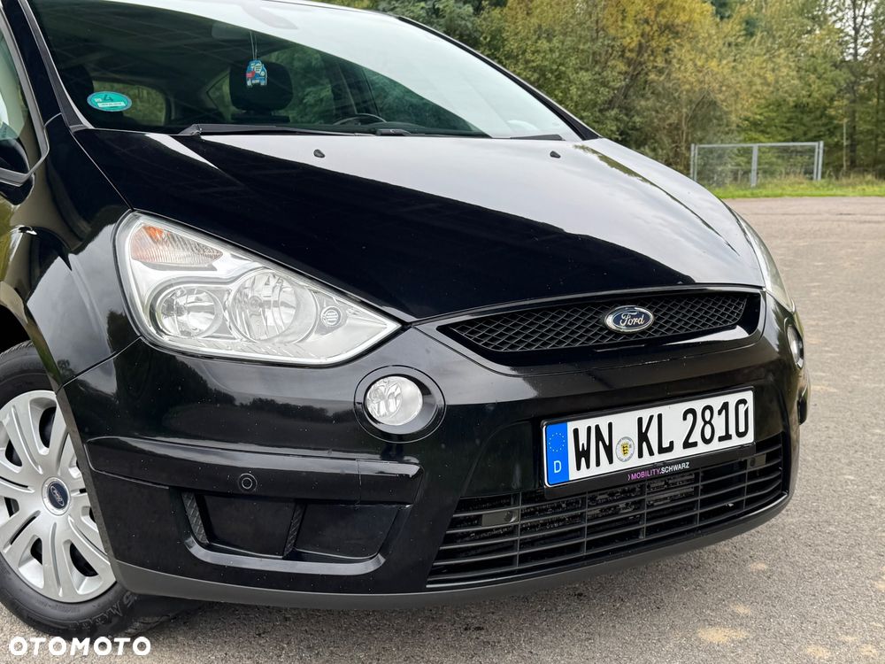 Ford S-Max - 10