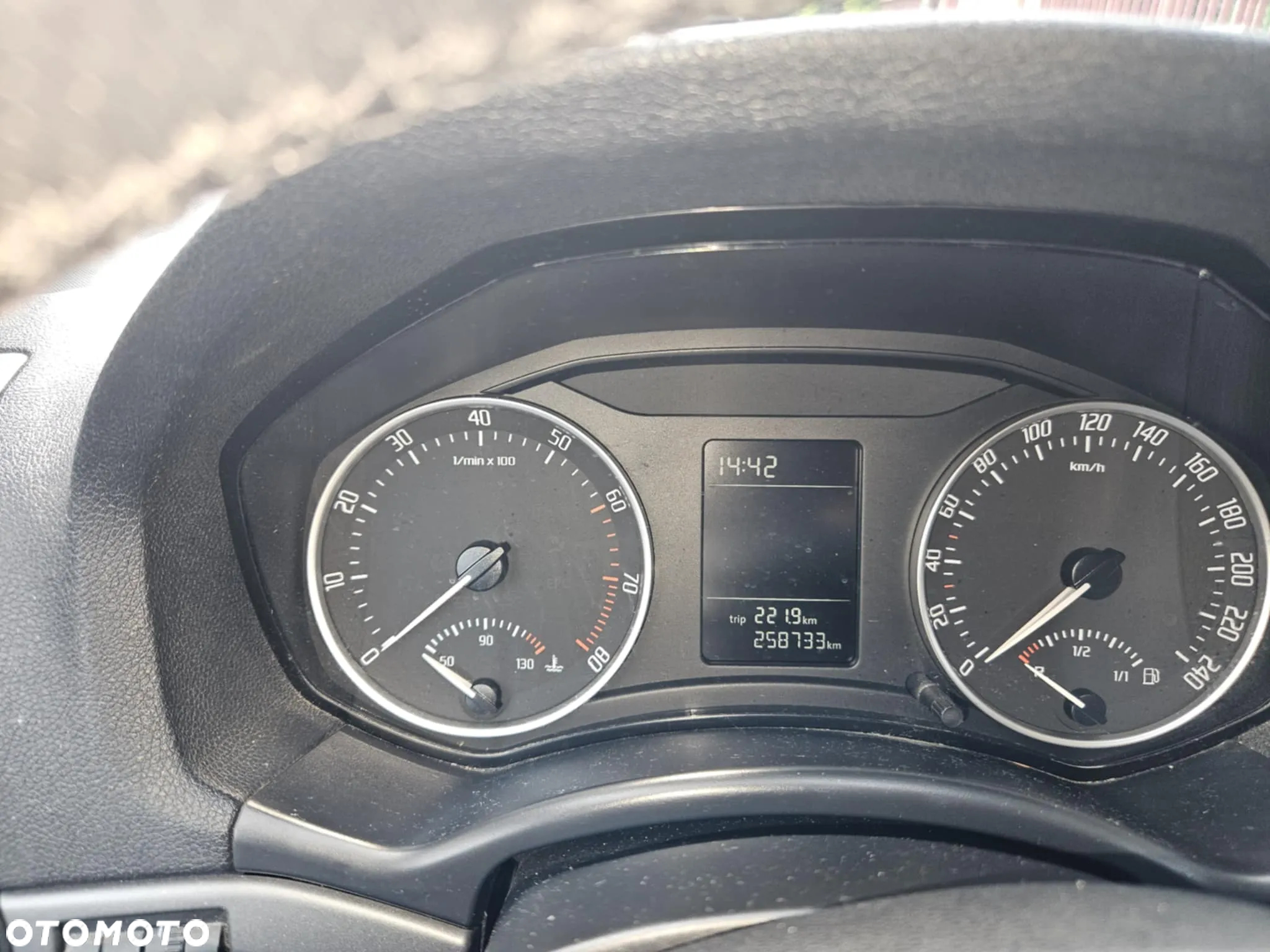 Skoda Octavia 1.6 Tour - 5