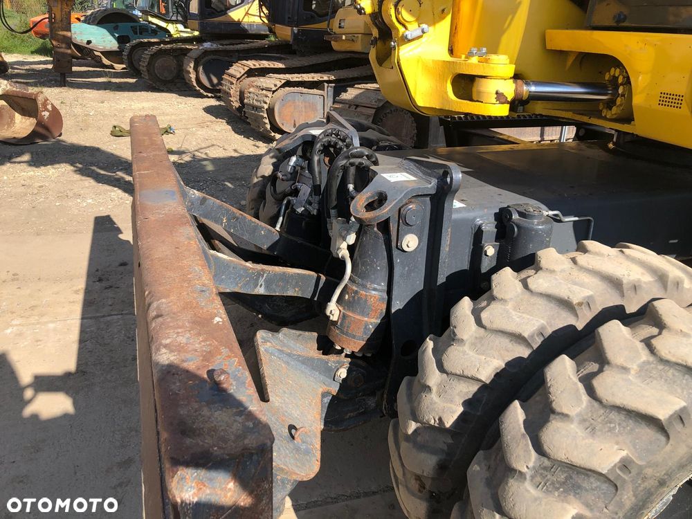 Komatsu PW118MR-11 - 9
