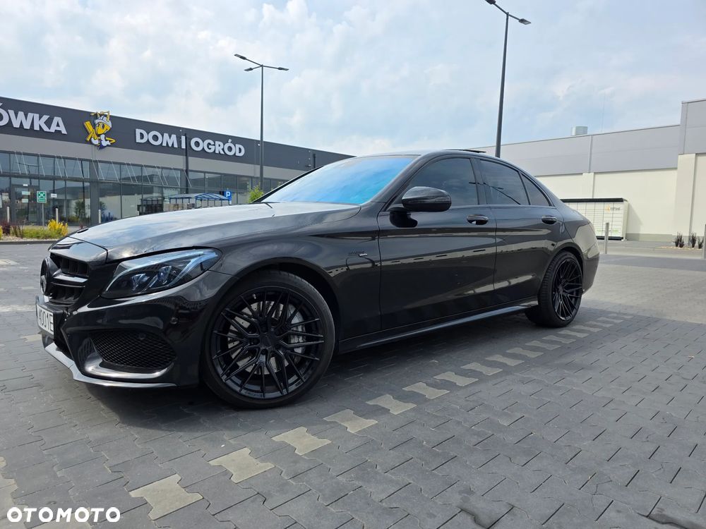 Mercedes-Benz Klasa C AMG 43 4-Matic - 4