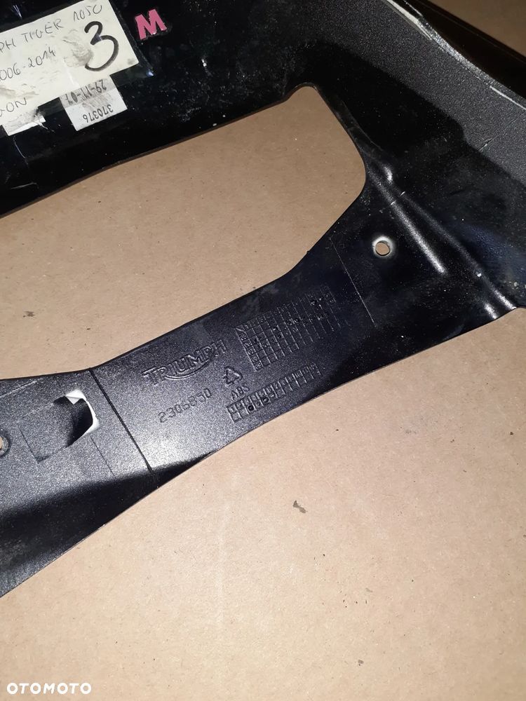 OGON ZADUPEK OWIEWKA TRIUMPH TIGER 1050 2006 - 2014 - 4