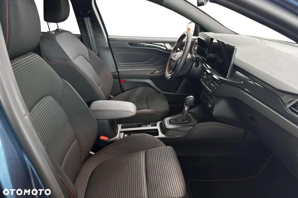 Ford Focus - 7