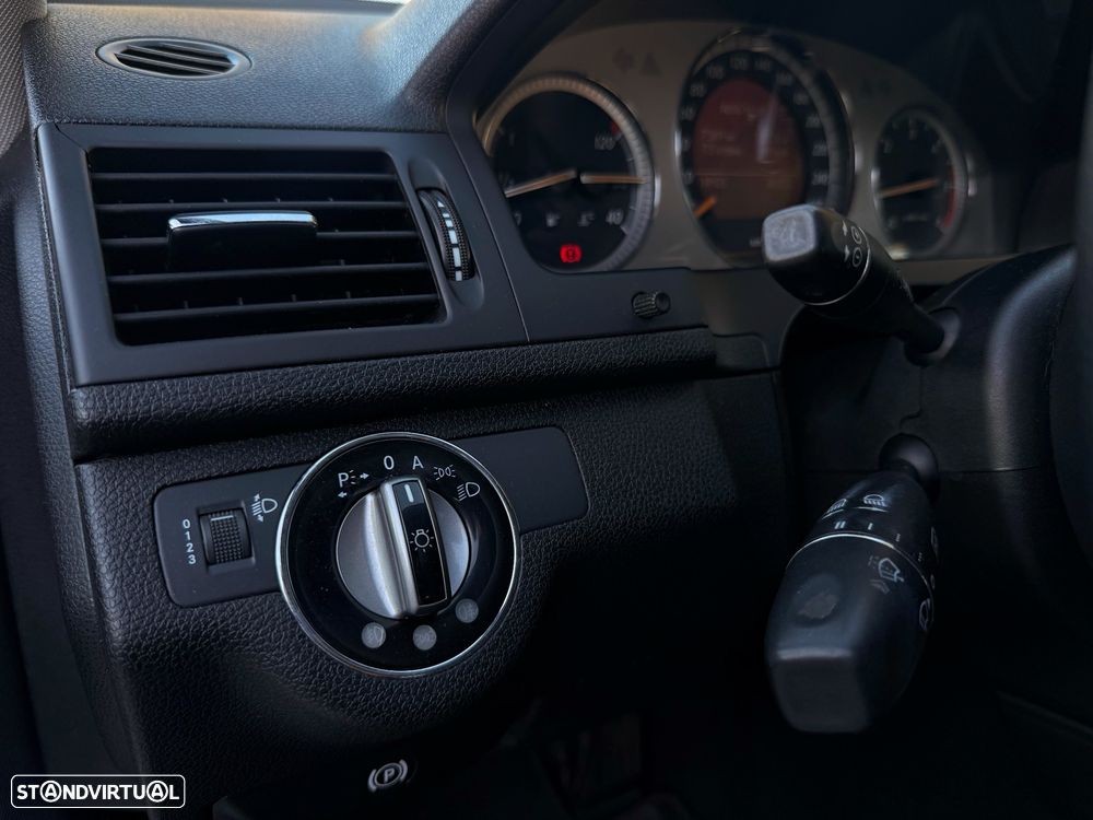 Mercedes-Benz C 220 CDI DPF Avantgarde - 17