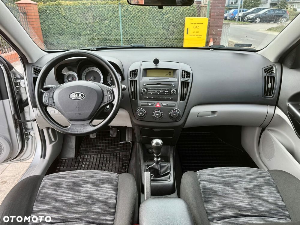 Kia Ceed 1.4 Comfort + - 10
