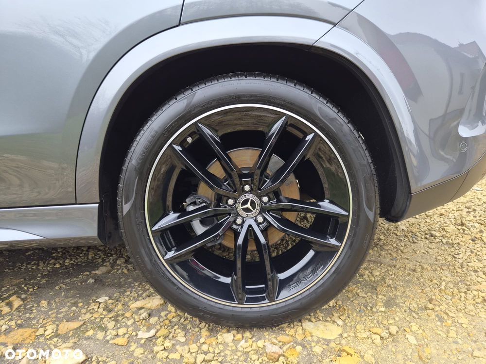 Mercedes-Benz GLE - 11