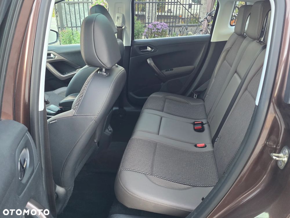 Peugeot 2008 e-HDi FAP 92 ETG6 STOP & START Allure - 22