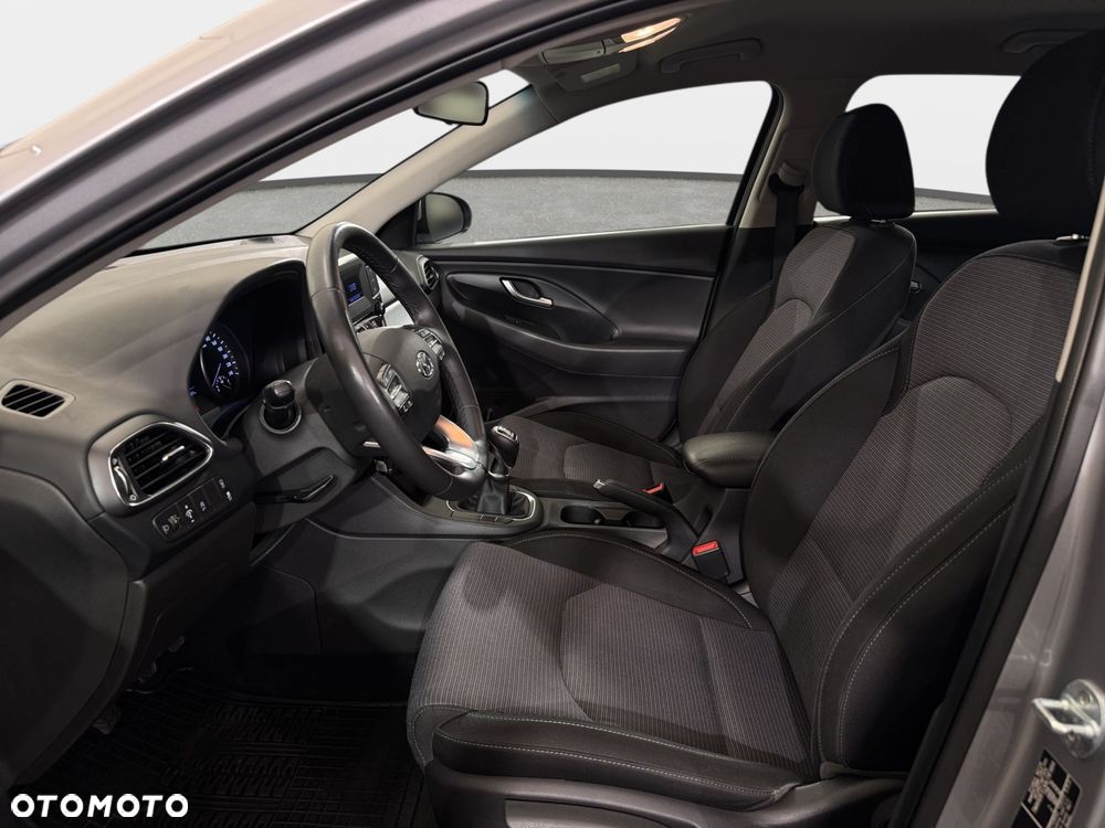 Hyundai i30 - 11