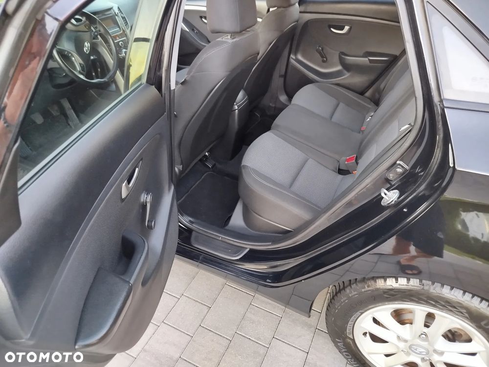 Hyundai i30 - 16