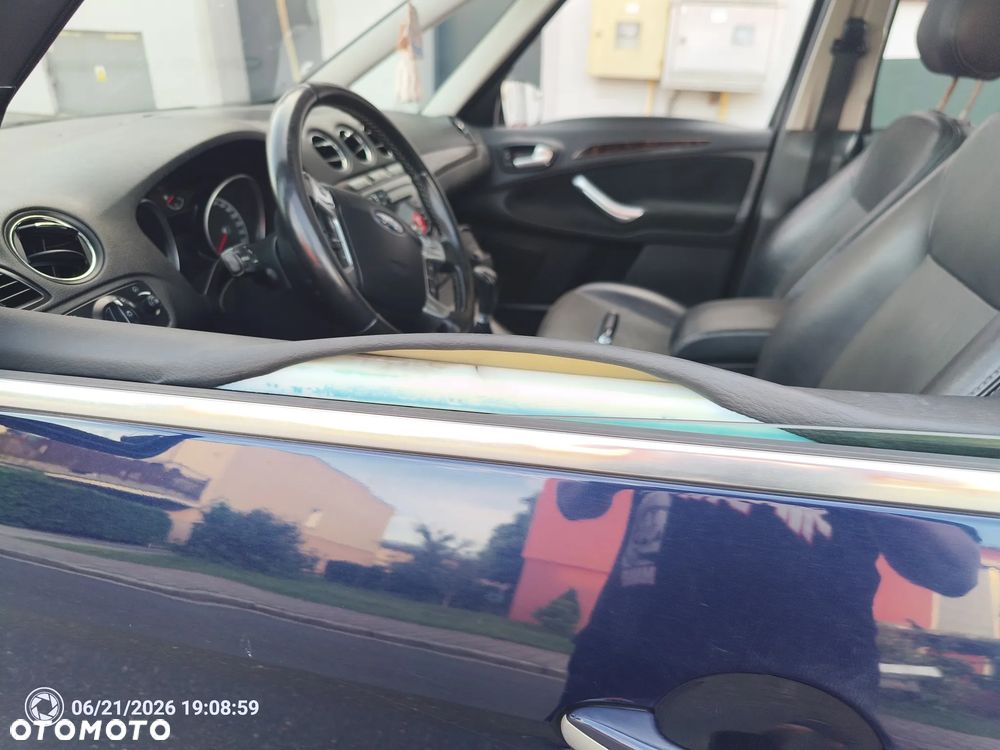 Ford Galaxy 2.0 TDCi Ghia - 15