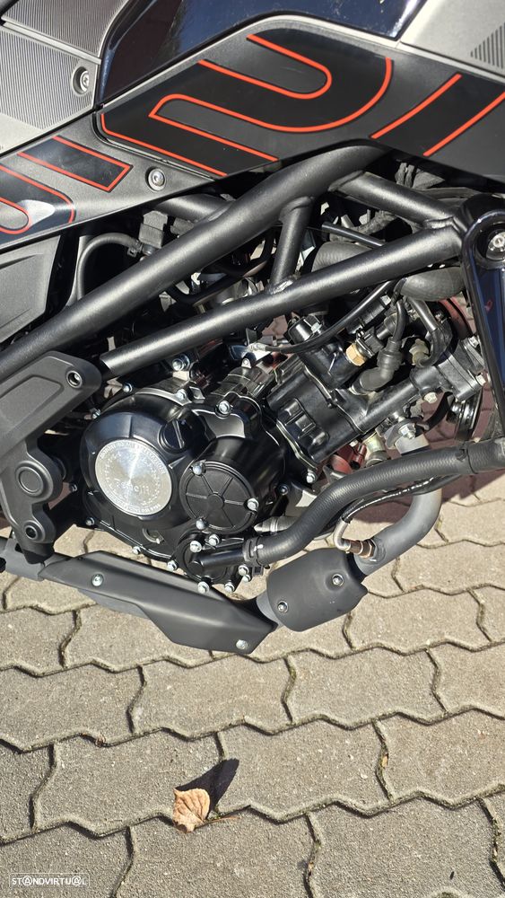 Benelli Leoncino 125 - 5