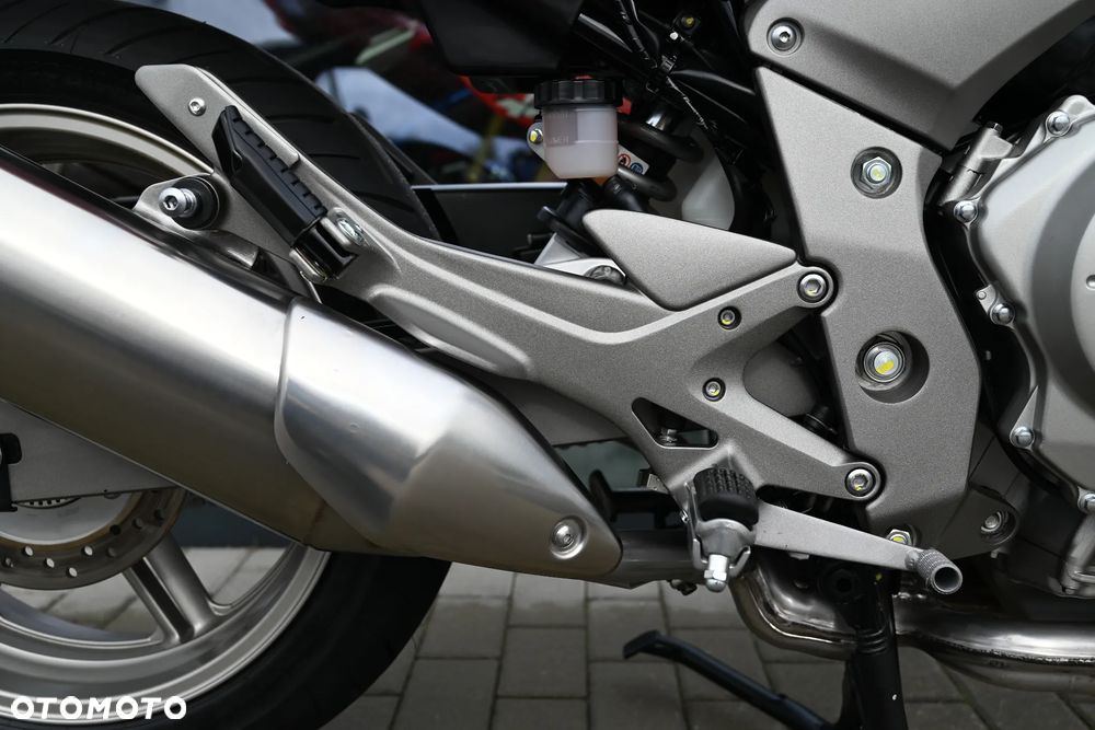 Honda CBF - 21
