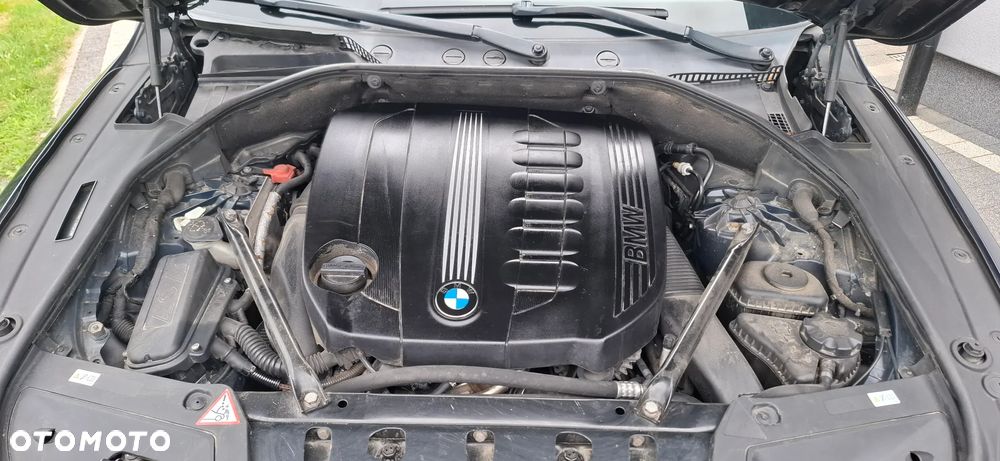 BMW 5GT 535d - 12