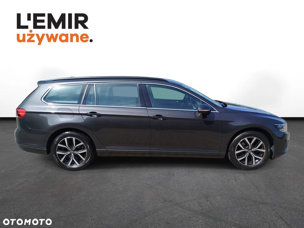 Volkswagen Passat Variant 1.5 TSI EVO Business DSG - 4