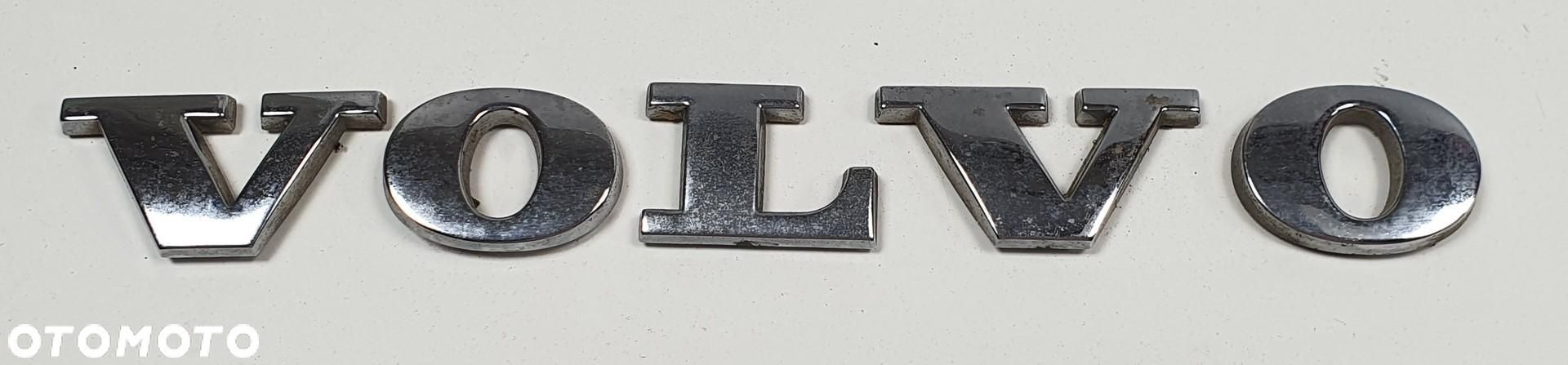 LOGO EMBLEMAT NAPIS ZNACZEK KLAPY TYŁ VOLVO XC70 - 1