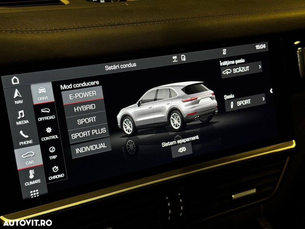 Porsche Cayenne - 32