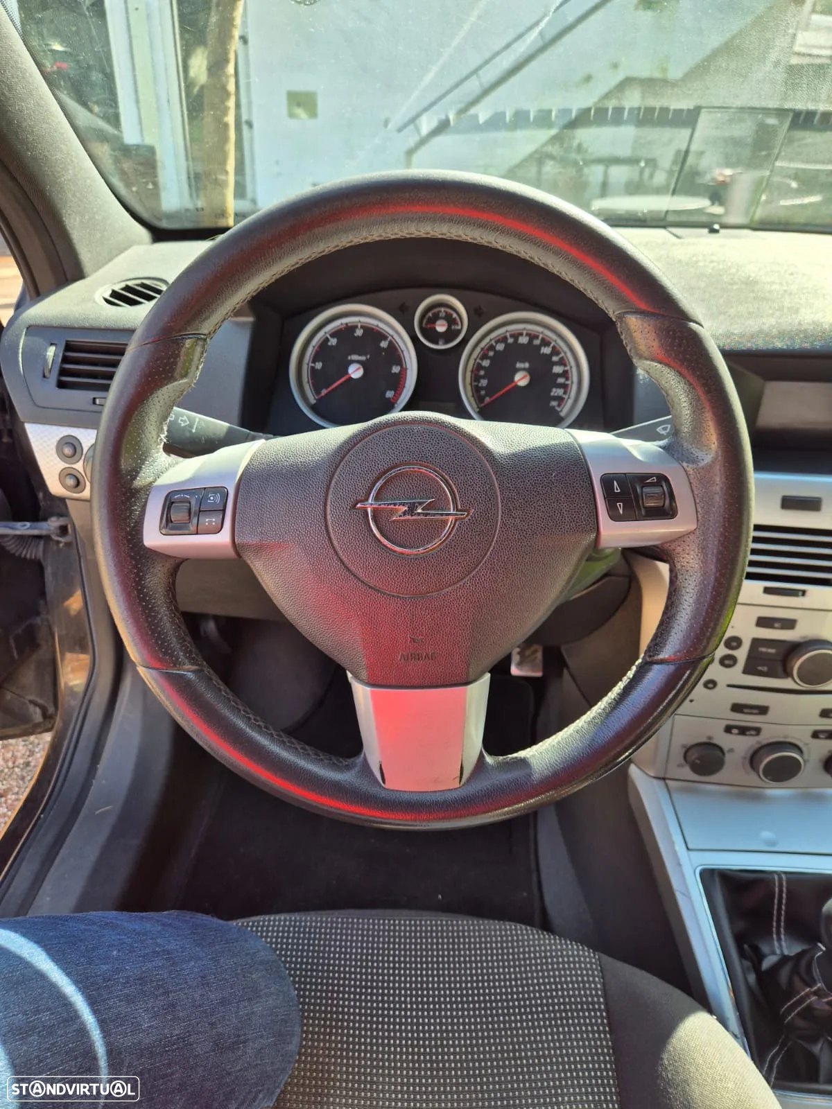 Opel Astra GTC 1.3 CDTi - 7