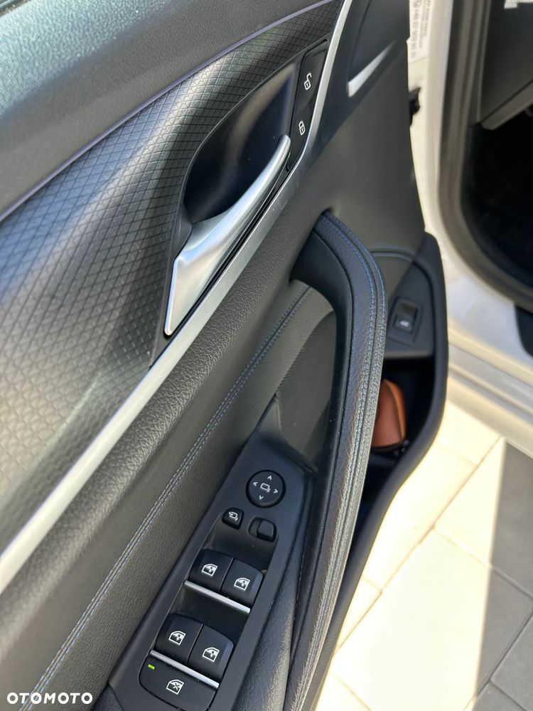 BMW Seria 5 520d xDrive M Sport sport - 19