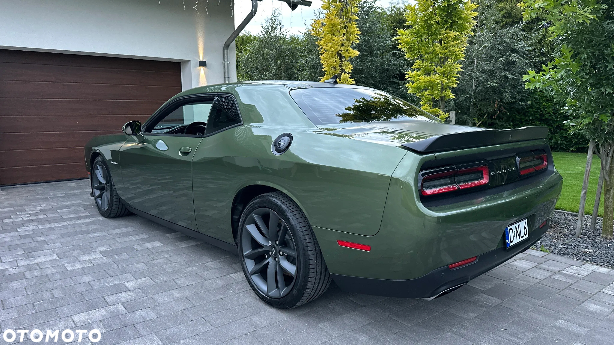 Dodge Challenger Automatik R/T Plus Shaker - 18