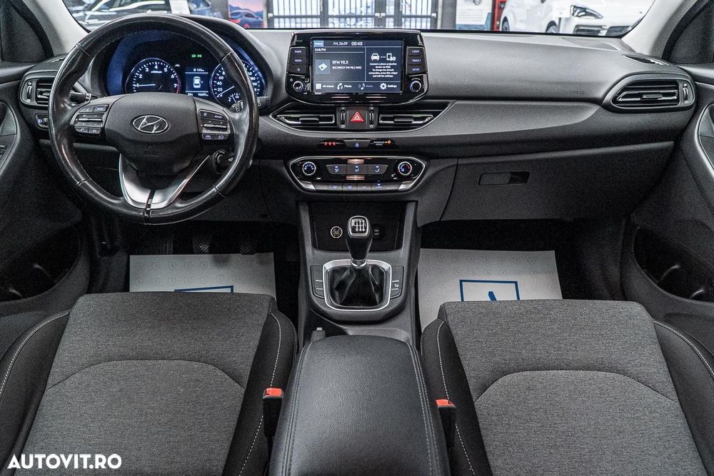 Hyundai i30 Wagon 1.5 110CP M/T Highway - 23