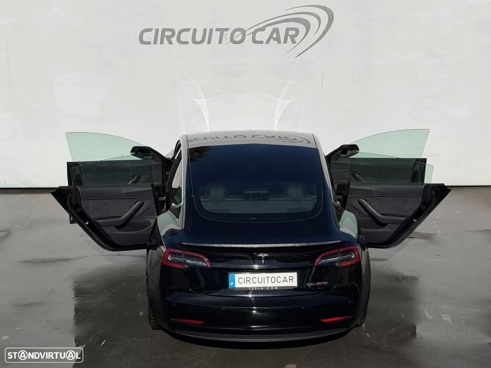 Tesla Model 3 Performance Tração Integral - 16