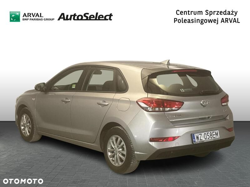 Hyundai i30 1.5 DPI Classic + - 3