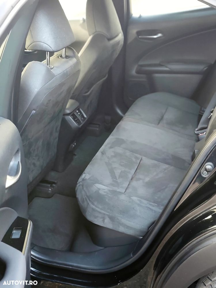 Lexus UX 250h E-FOUR Business - 10