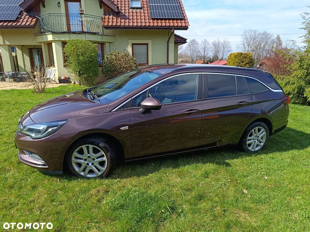 Opel Astra 1.6 CDTI Enjoy - 6