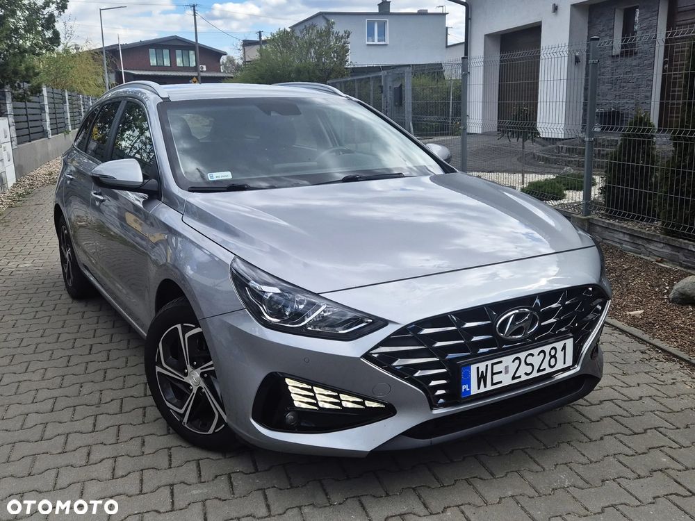 Hyundai i30 1.6 D Comfort DCT - 2