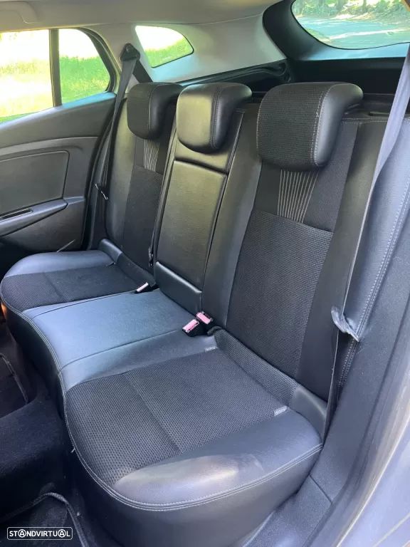 Renault Mégane Sport Tourer ENERGY dCi 110 Start & Stopp Dynamique - 12