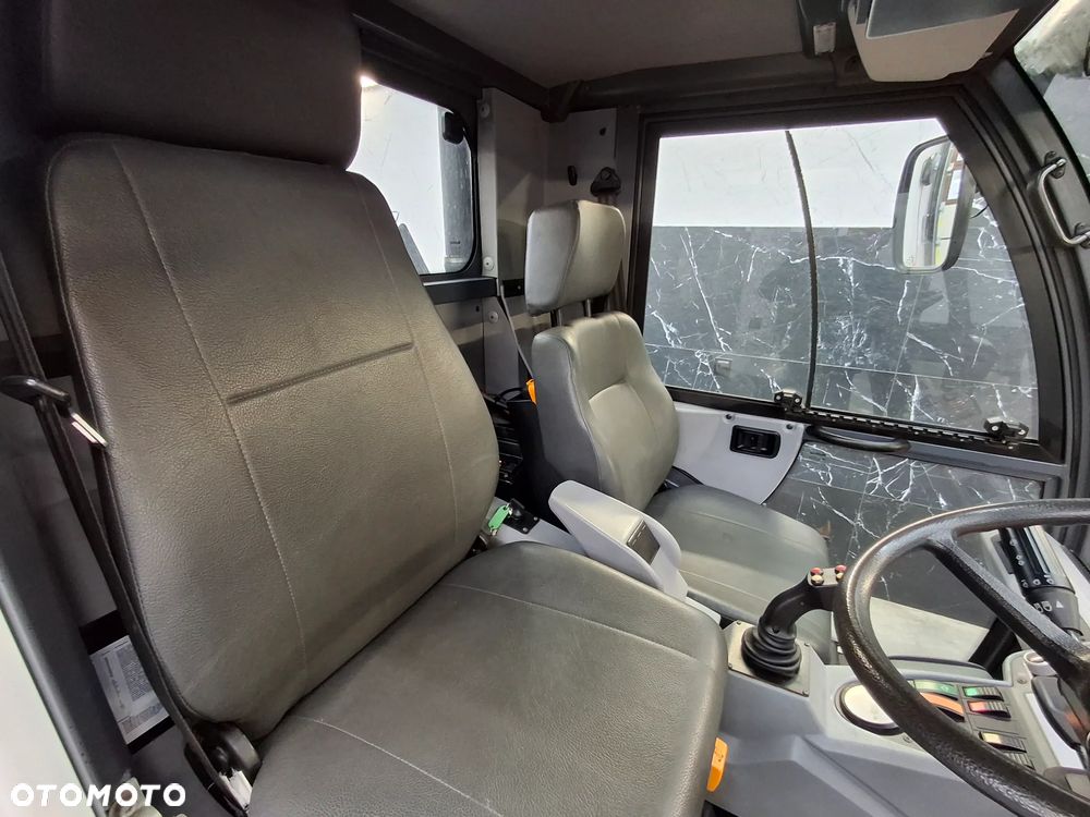 Multicar TREMO CS X56 Wywrotka Zimowe Utrzymanie Pług Śnieżny Napęd 4x4 3351 mth Wywrotka 3 Strony - 17