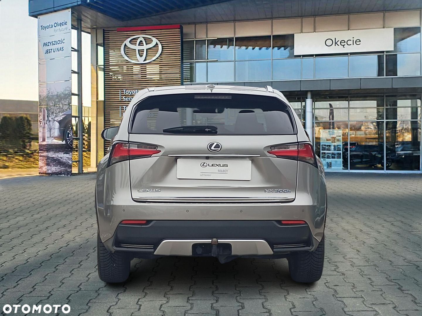 Lexus NX 300h Comfort AWD - 5