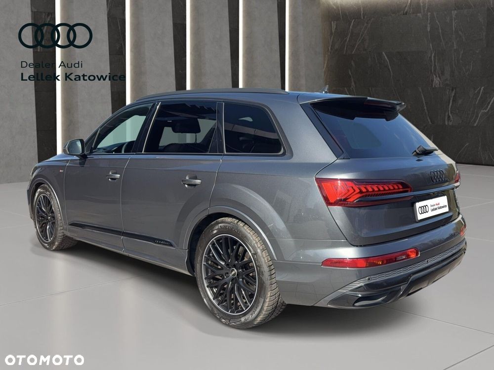 Audi Q7 55 TFSI mHEV Quattro S Line Tiptr - 5